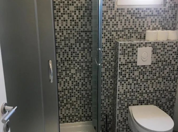 Riva Seafront Apartment Rogoznica (Sibenik-Knin)